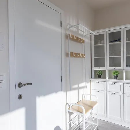 Belgium With Terrace, Cleaning Included Holiday home