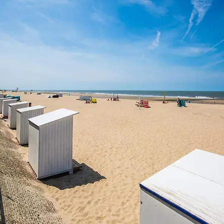Belgium With Terrace, Cleaning Included Holiday home *