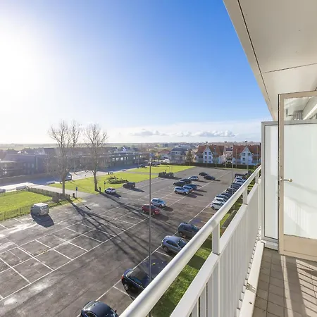 Belgium With Terrace, Cleaning Included Holiday home *